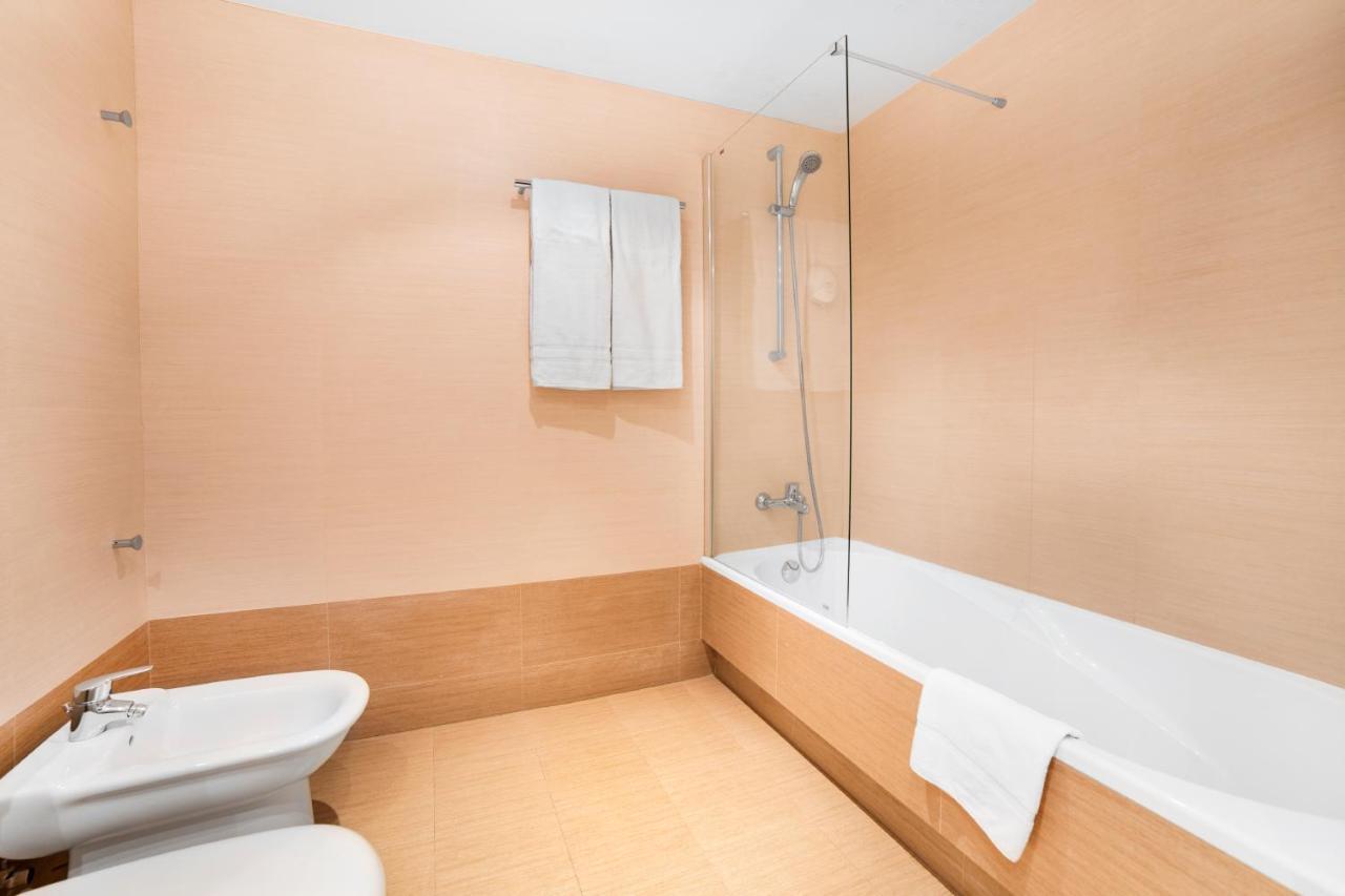 Apartaments El Floc Ел Тартер Екстериор снимка